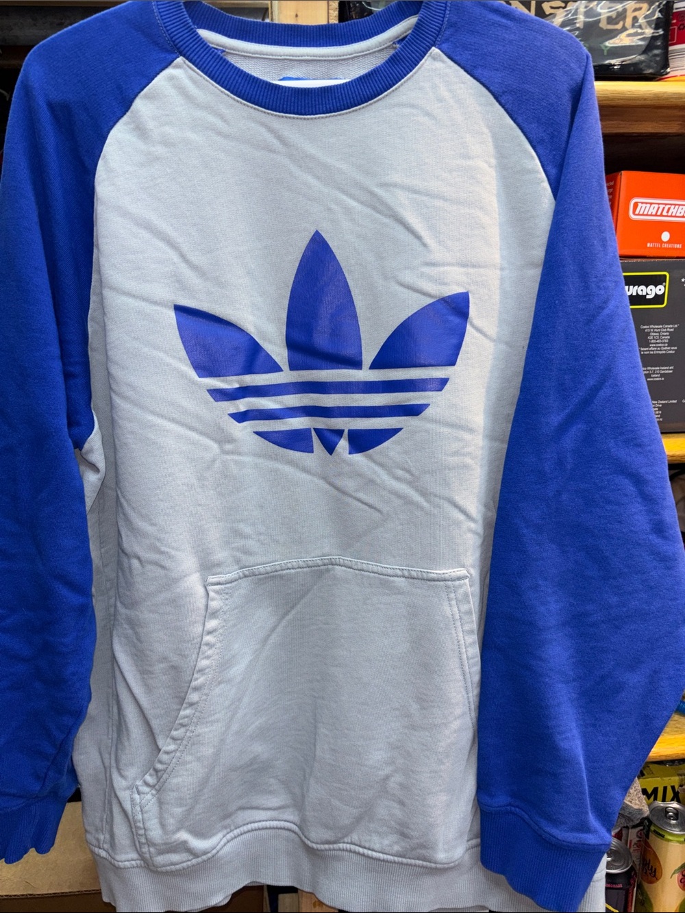 Adidas crewneck